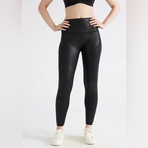 Knix - High Rise Contour Waist Legging